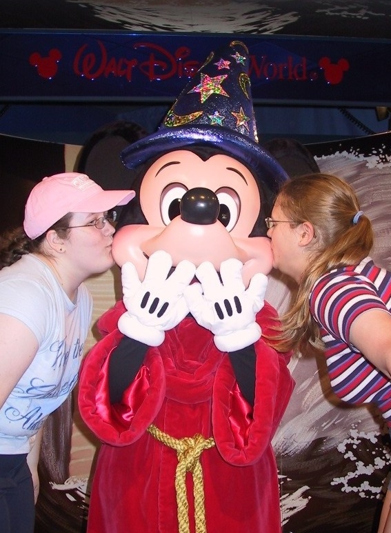 kissing mickey